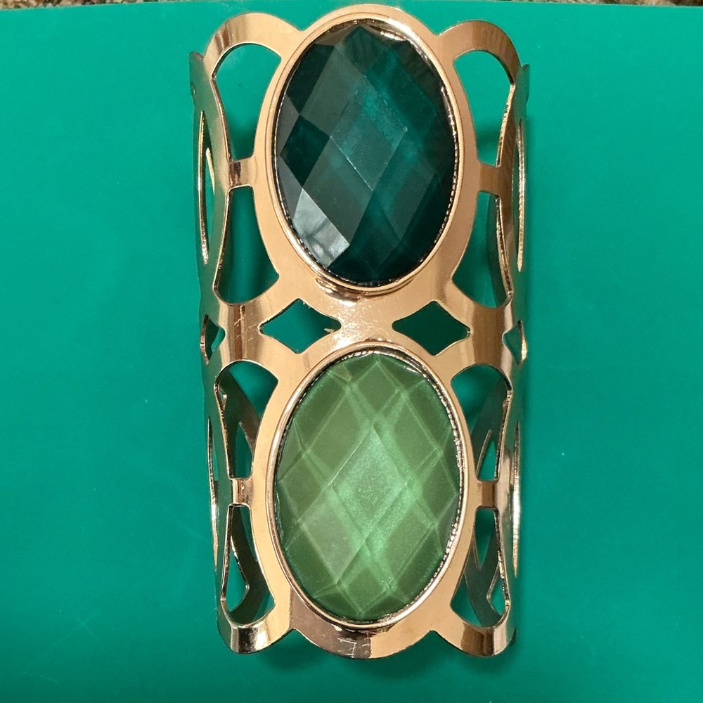 Bansri Faceted Resin & Gold Filigree Bold Cuff Bracelet-Sage & Emerald Green-GUC